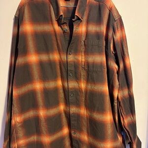 Eddie Bauer Flannel long sleeve button up shirt heavy duty men’s size 2XL